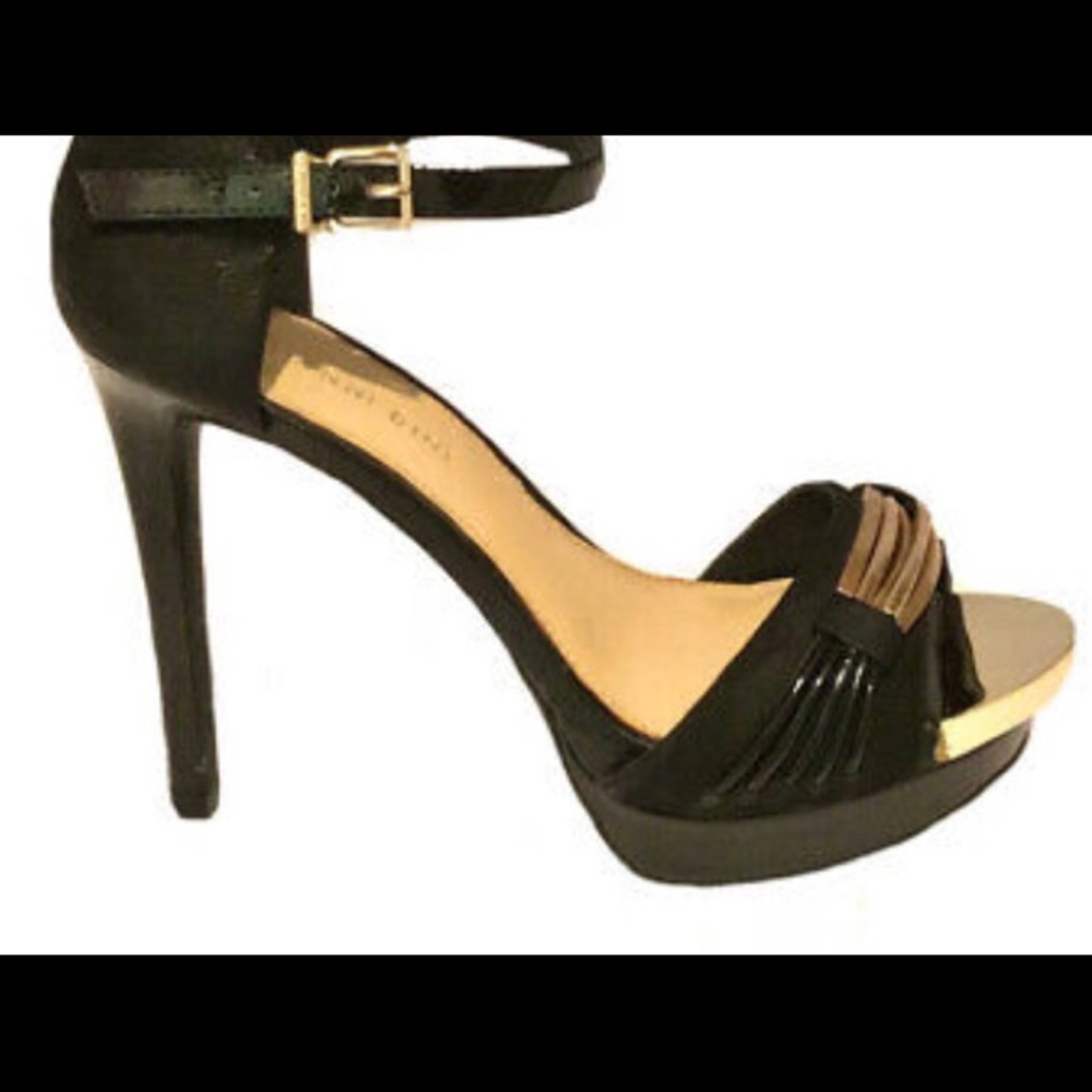 Gianni Bini Blk & Gold Platform Heels Dress Sandal